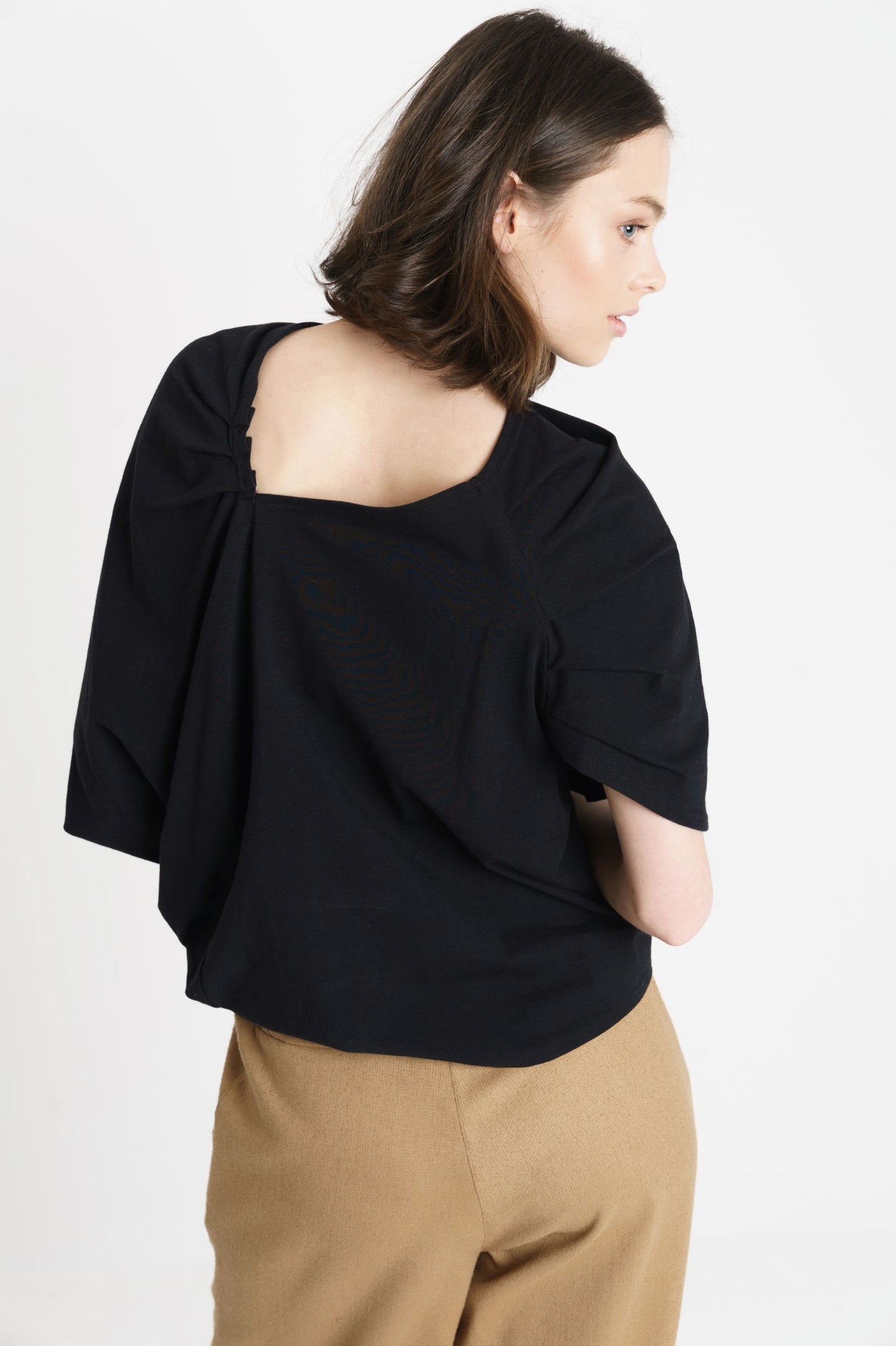 DRAPED BLOUSE | Tencel™ black