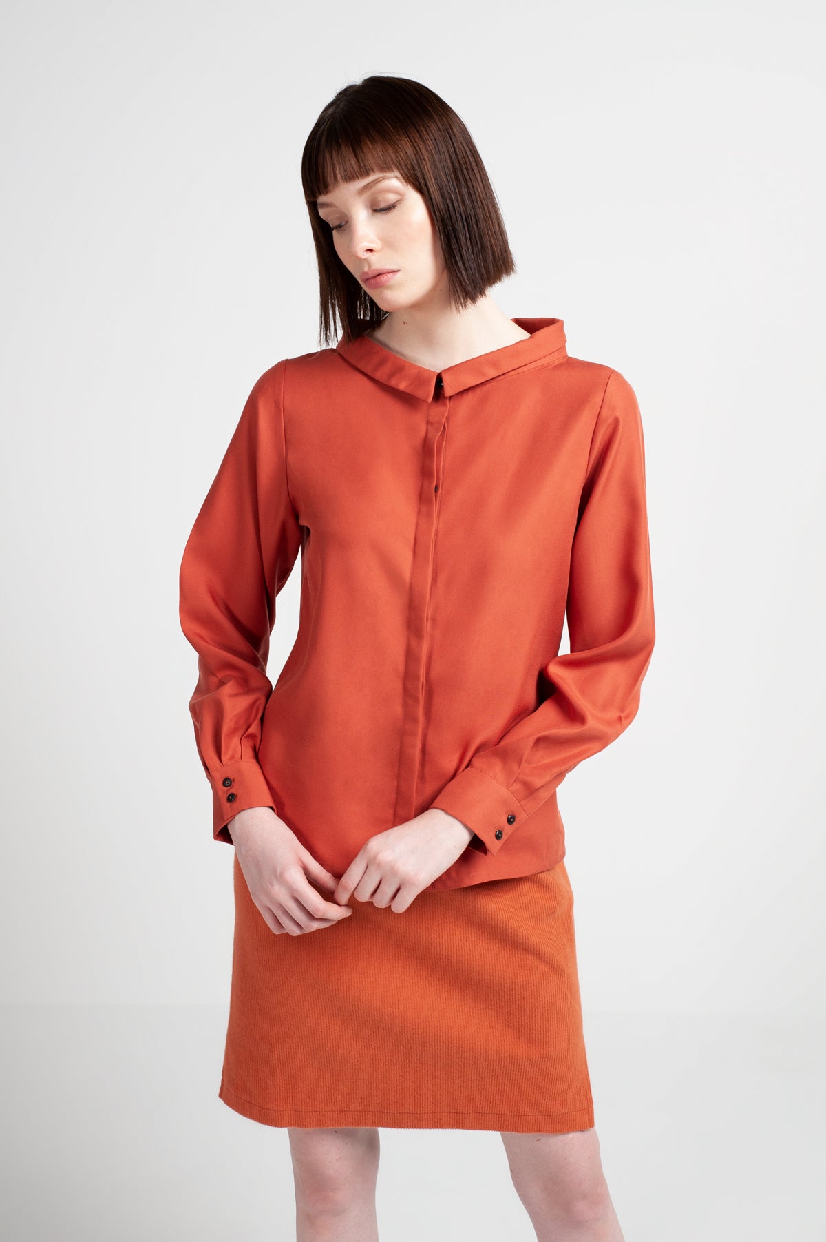 BLOUSE U-BOAT NECKLINE | tencel rust