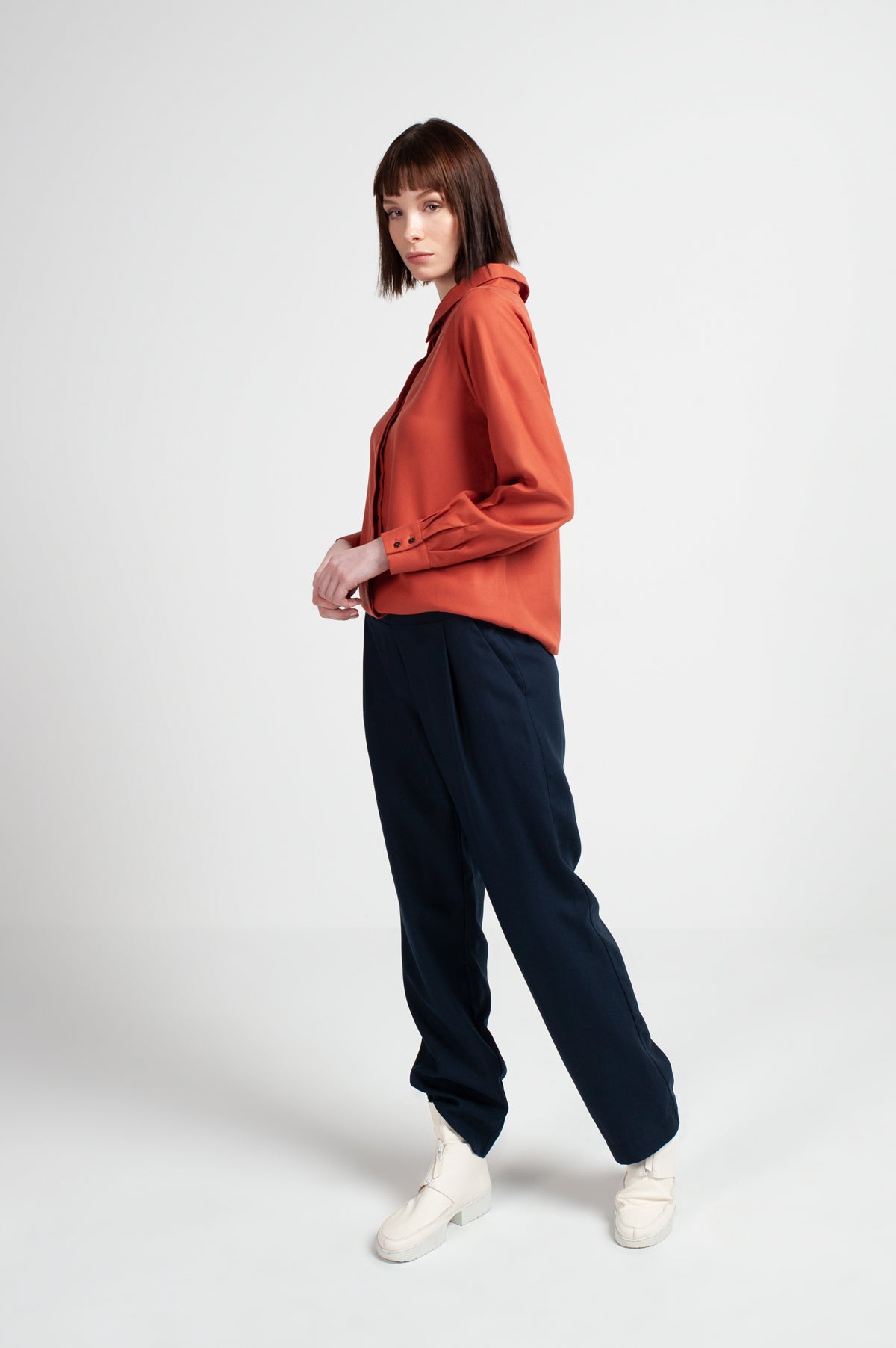 BLOUSE U-BOAT NECKLINE | tencel rust