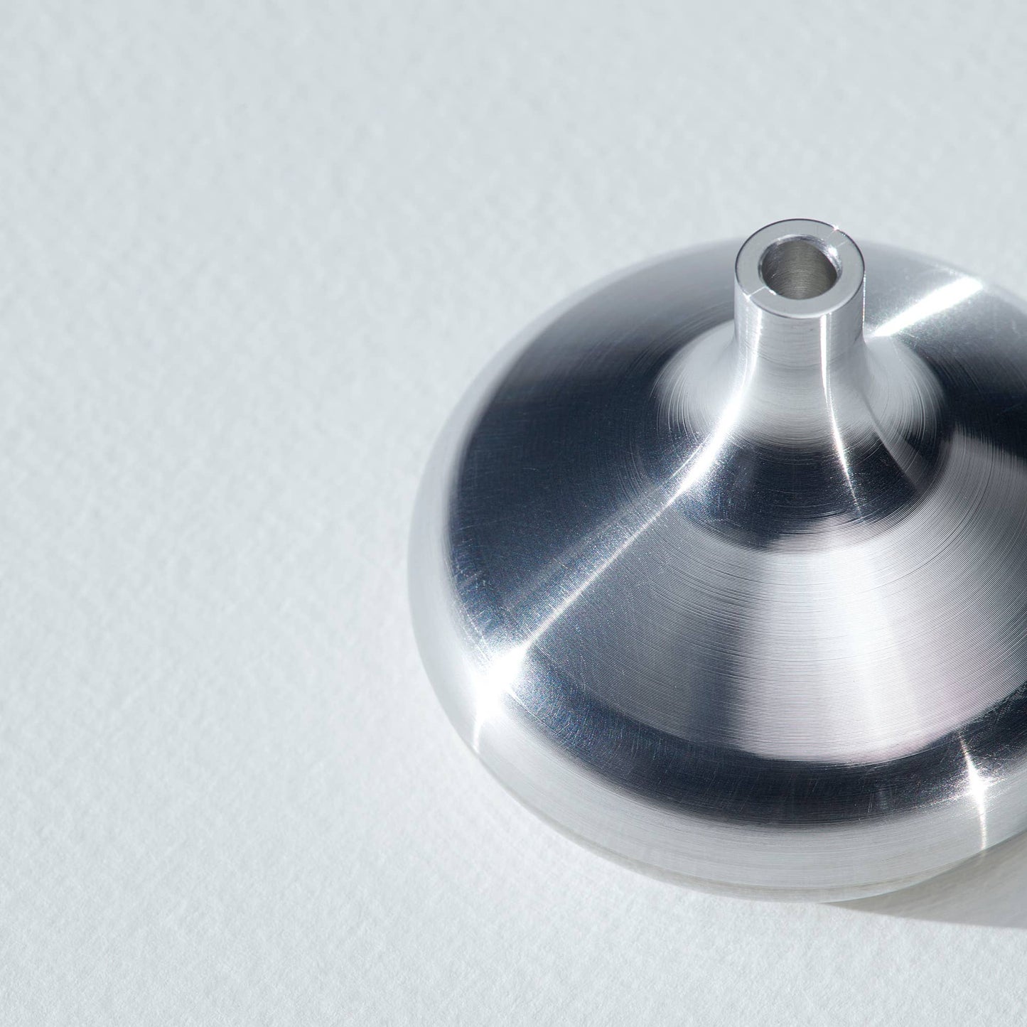Kerzenhalter aus Aluminium