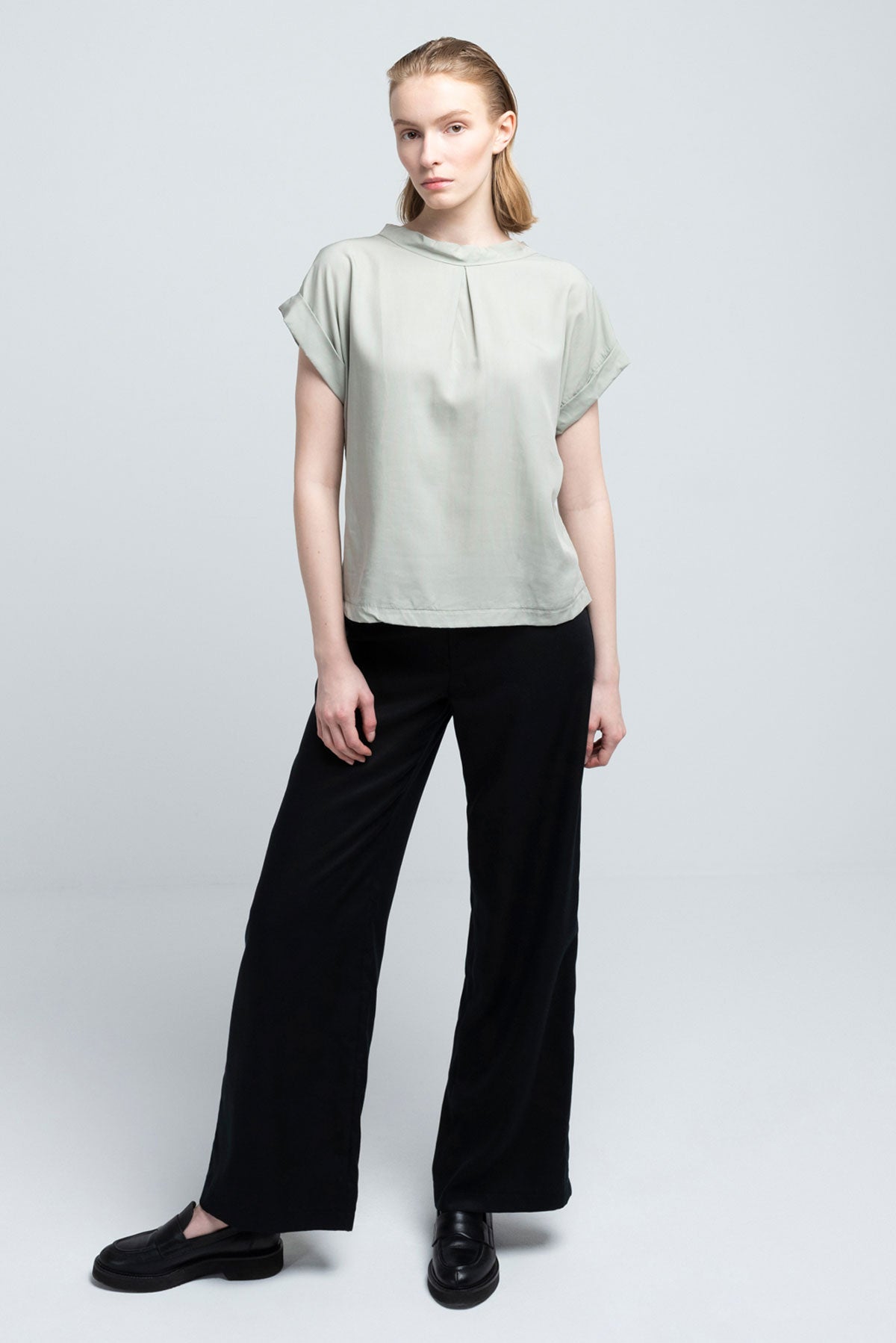ROLL UP BLOUSE |  Tencel™ (Lyocell) pinstriped sage