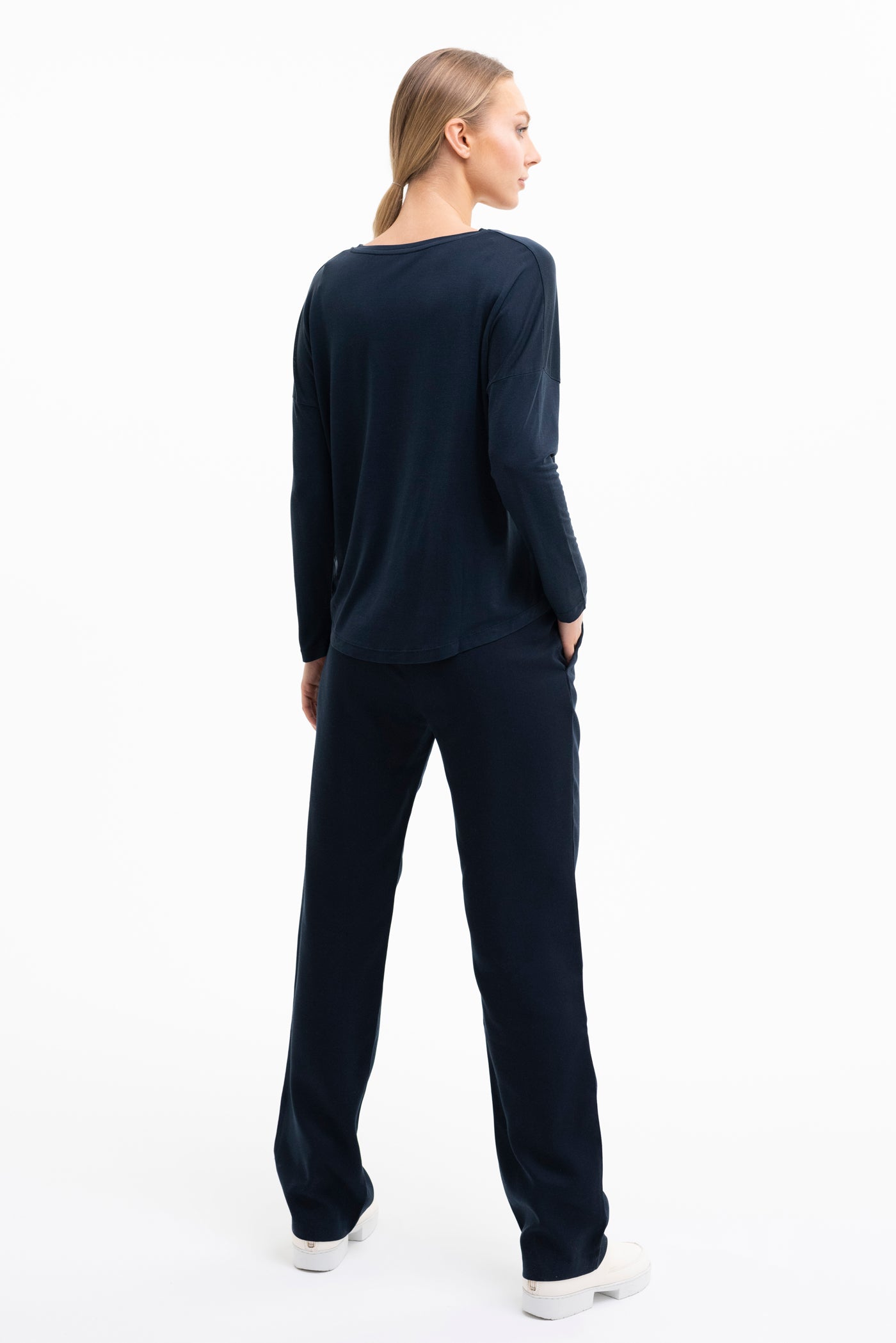 PREMIUM LONGSLEEVE LOOSE FIT |  Tencel™ (Lyocell) cream & midnight blue