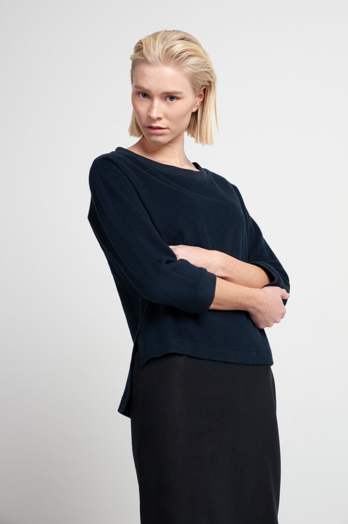 CROPPED SWEATER | cotton cord sweat midnight blue