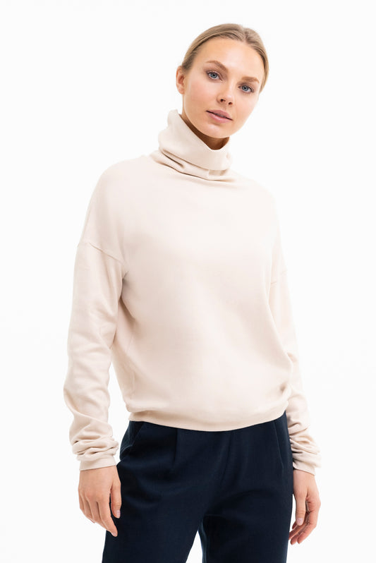 TURTLENECK JUMPER | cotton-wool cream