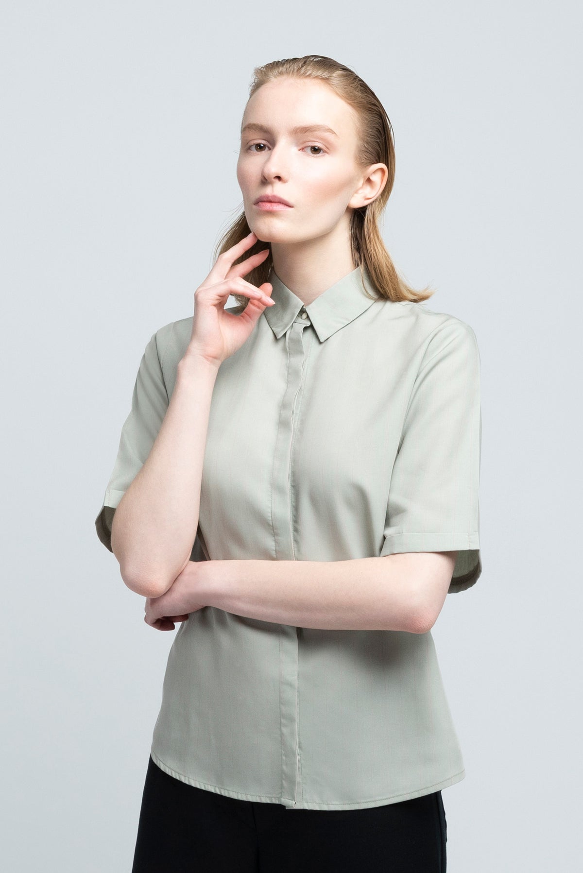 SHORT SLEEVES BLOUSE |  Tencel™ (Lyocell) pinstriped sage