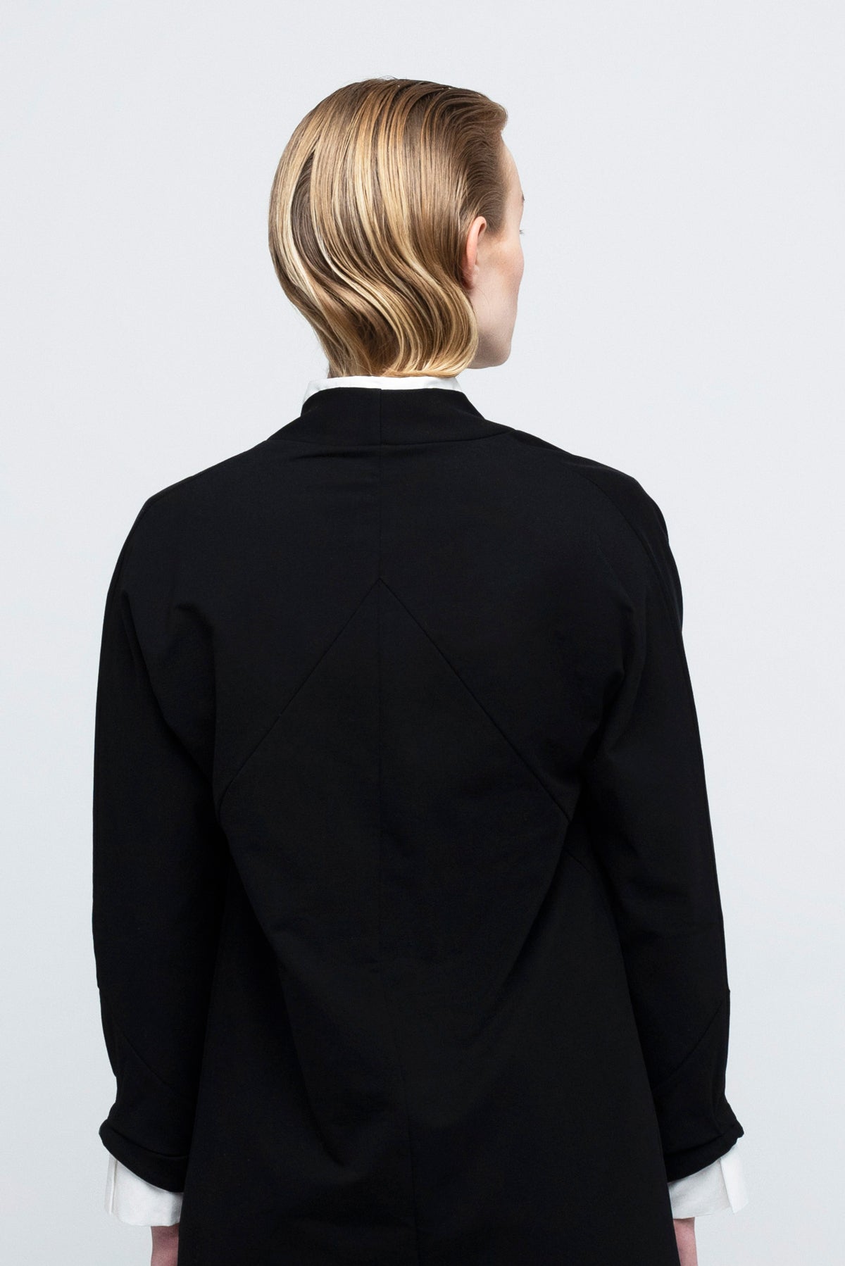 GRAPHICAL JACKET | cotton black